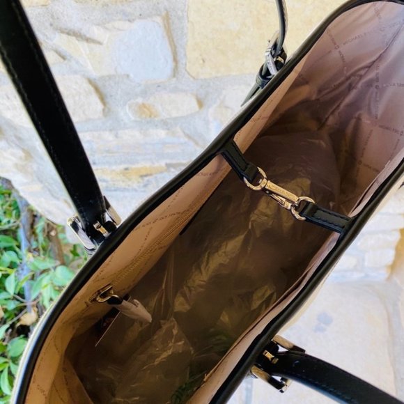 NWT Michael Kors jet set carry all tote graffiti - Picture 2 of 6